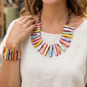 Vintage Boho Dyed Mother of Pearl Shell Statement Necklace & Bracelet Set